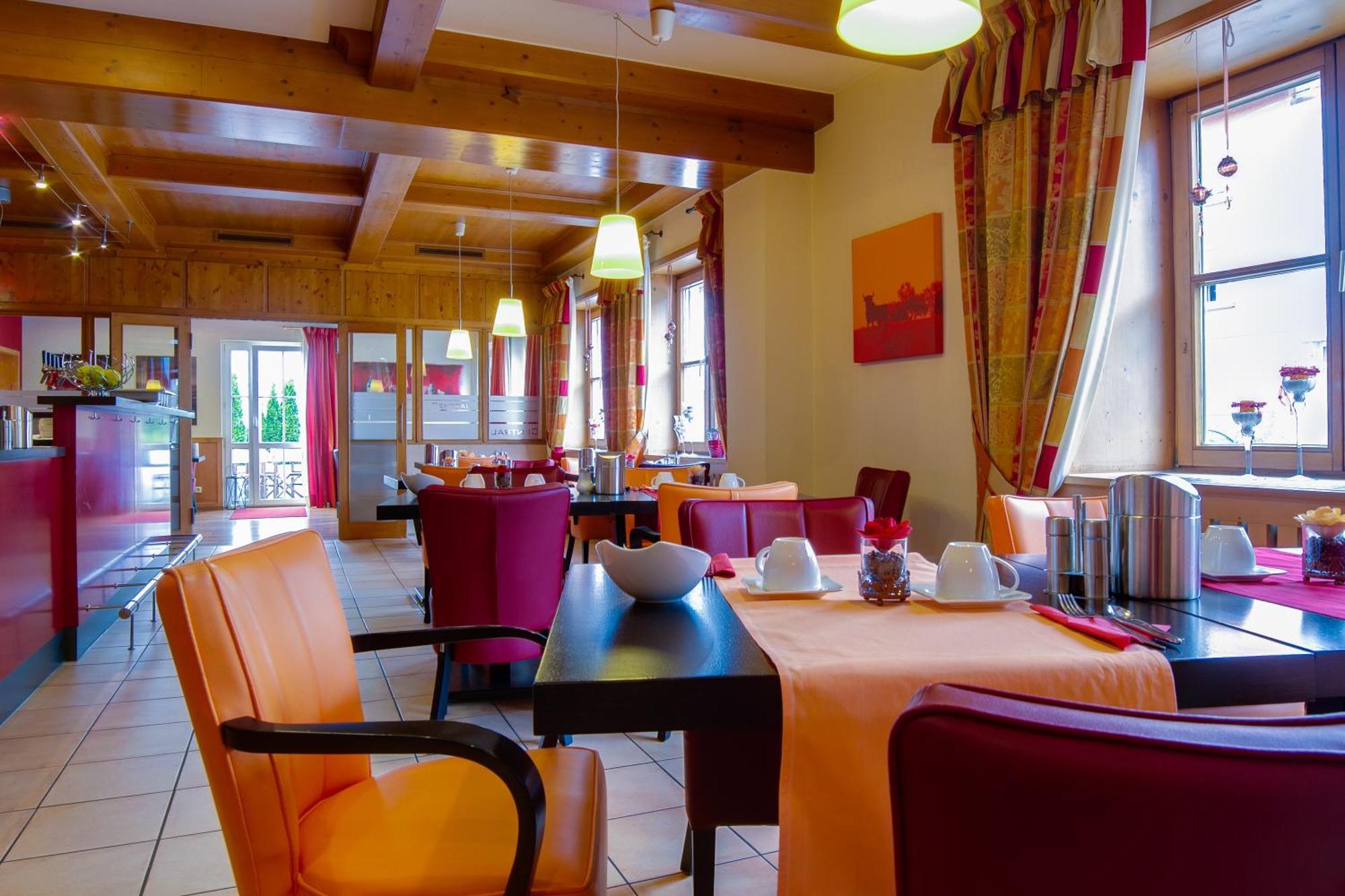 Central Hotel Фридрихсхафен Экстерьер фото